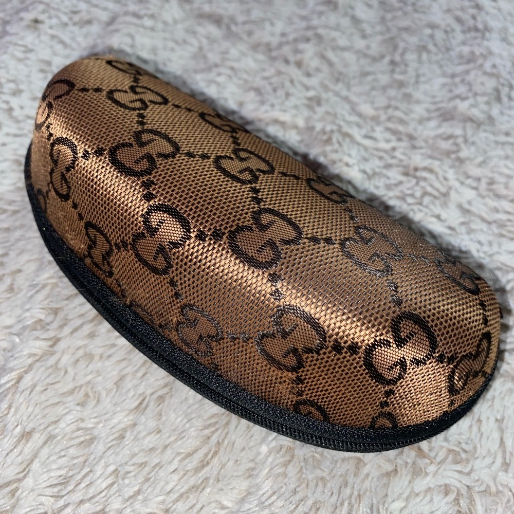 gucci sunglass case